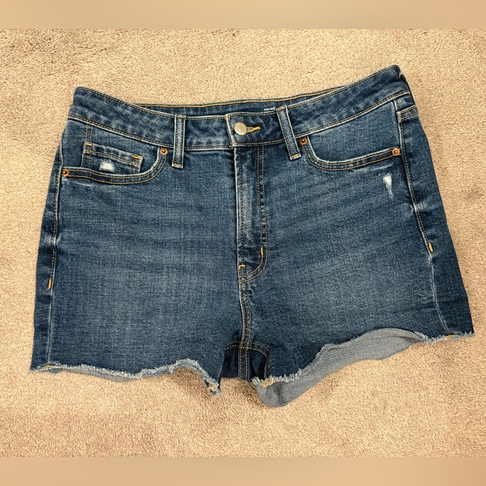 Women’s Old navy denim shorts OG straight size 10